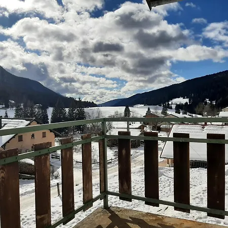 Apartment O Jura Gite, T3 Ecureuil